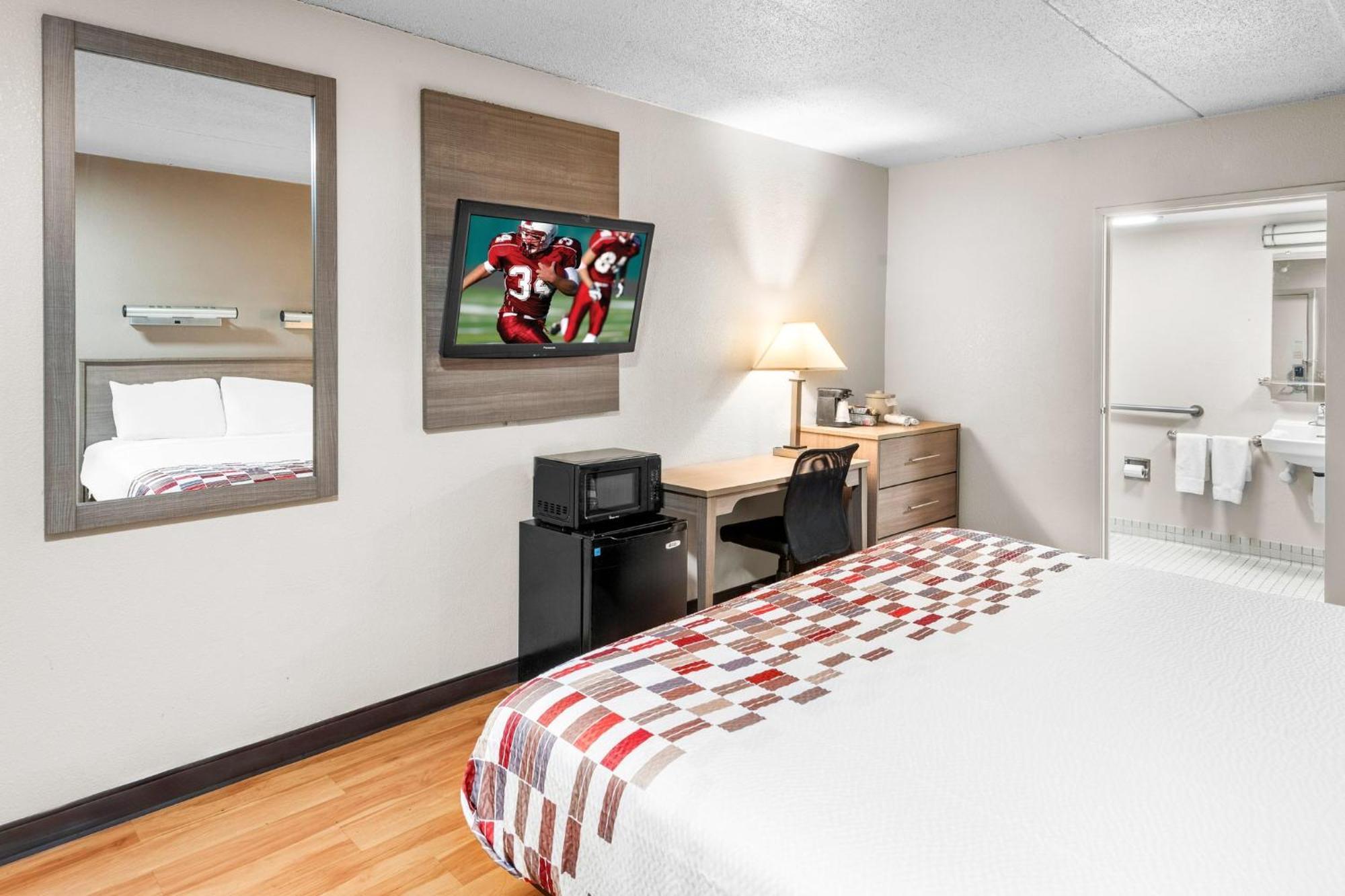 Red Roof Inn Indianapolis North - College Park Eksteriør bilde