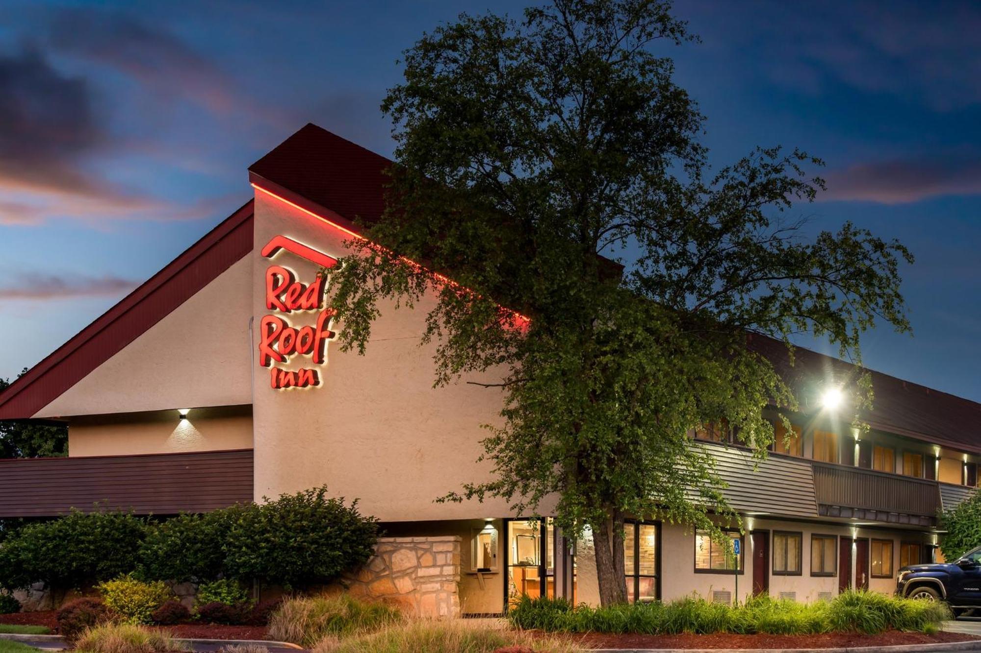 Red Roof Inn Indianapolis North - College Park Eksteriør bilde