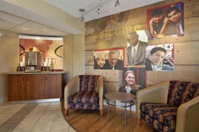 Red Roof Inn Indianapolis North - College Park Restaurant bilde