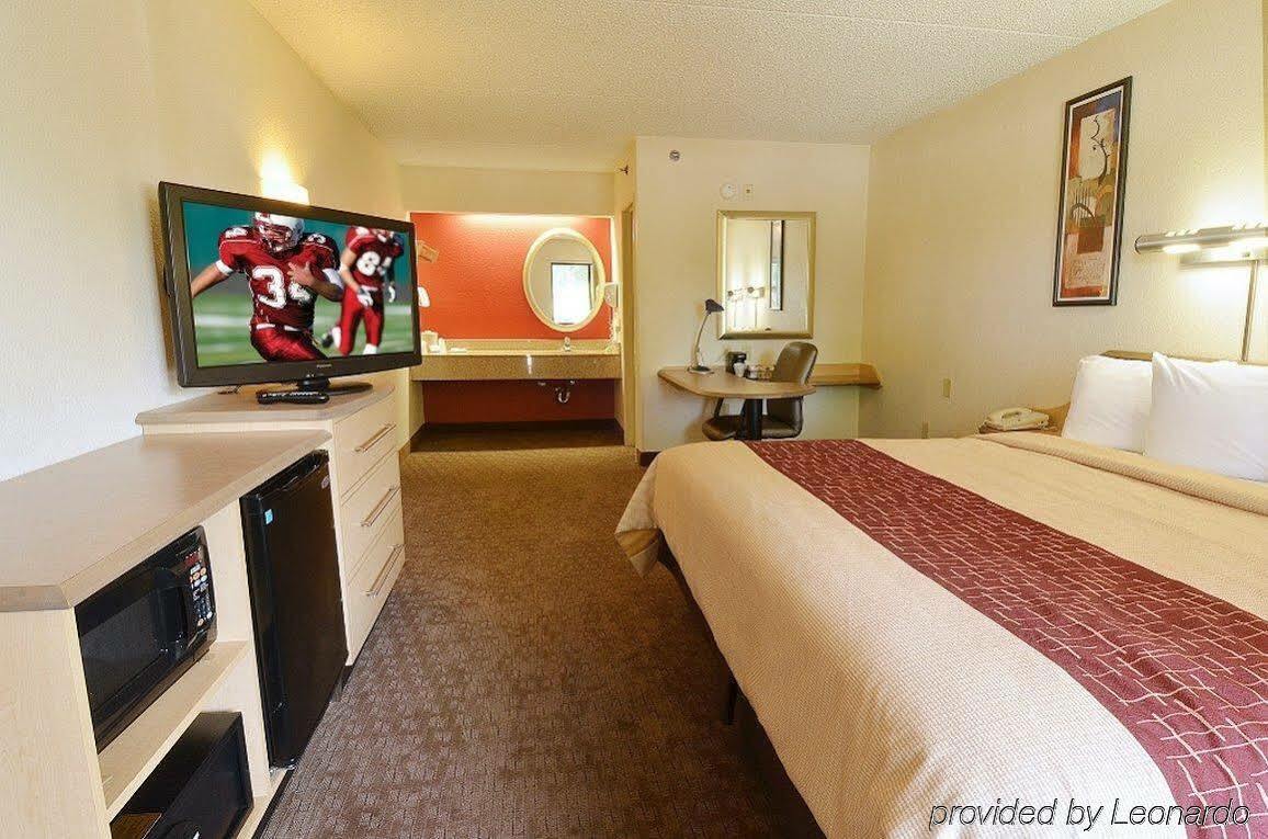 Red Roof Inn Indianapolis North - College Park Eksteriør bilde
